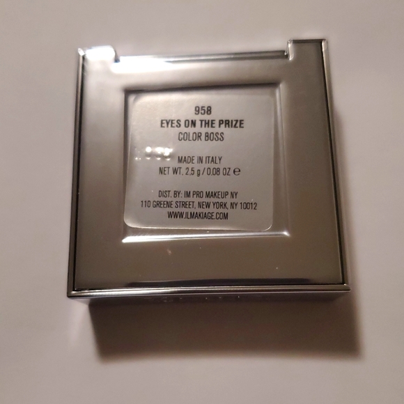 Il Makiage Color Boss Multi-Dimensional Eye Color Shade 958 Eyes On The Prize - Picture 5 of 5